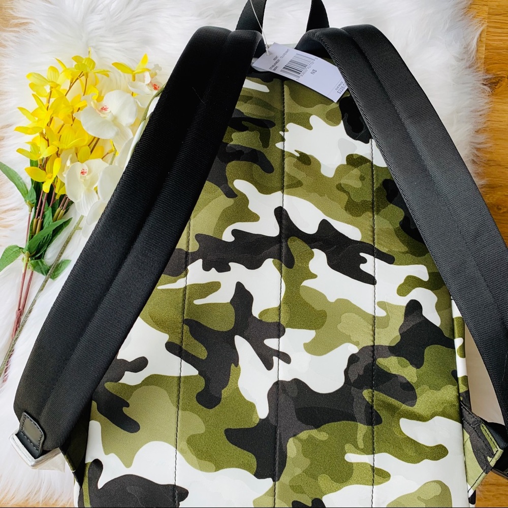 MICHAEL KORS KENT CAMO OLIVE GREEN BACKPACK NYLON - Picture 3 of 8